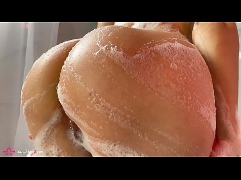❤️ Esmer Duşta Yoğun Orgazm için Vibratör ile Amcık Mastürbasyon Yapıyor ❤️❌ Sikiş videosu bizde ❌❤